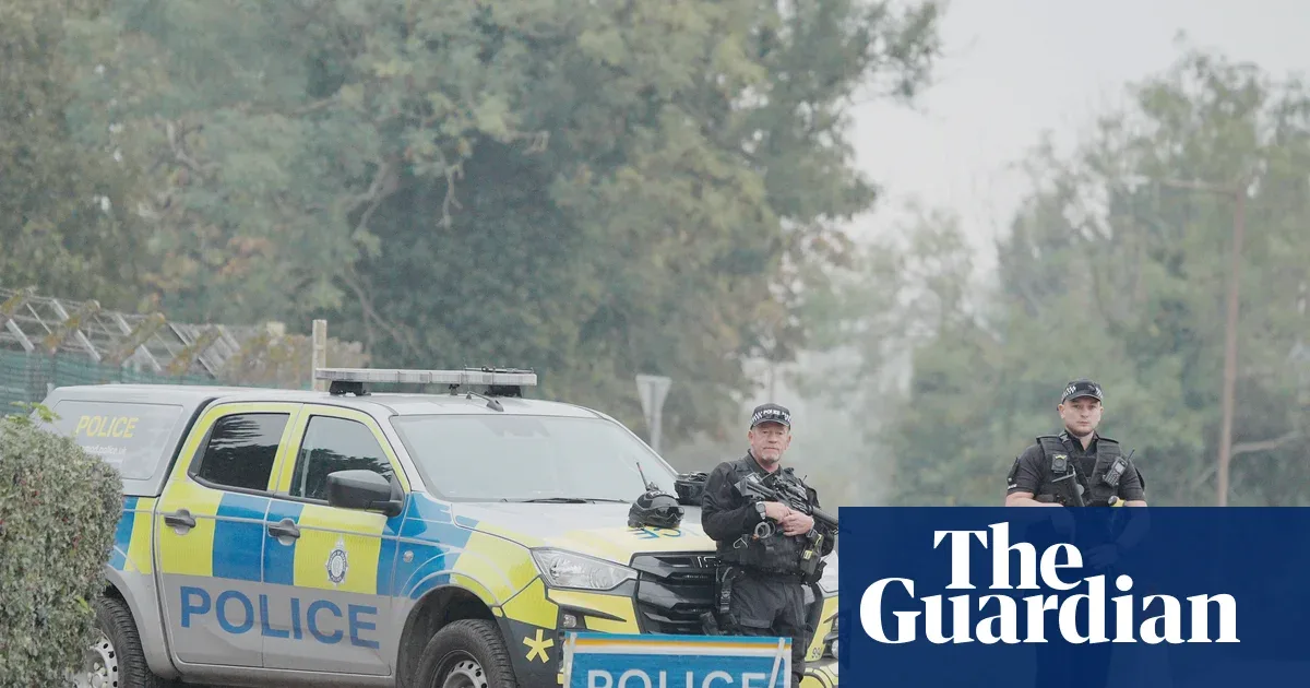 Polisi Antiteror Inggris Bebaskan 5 Warga Negara dengan Jaminan di Pangkalan RAF Fairford, Tak Ada Bahan Peledak