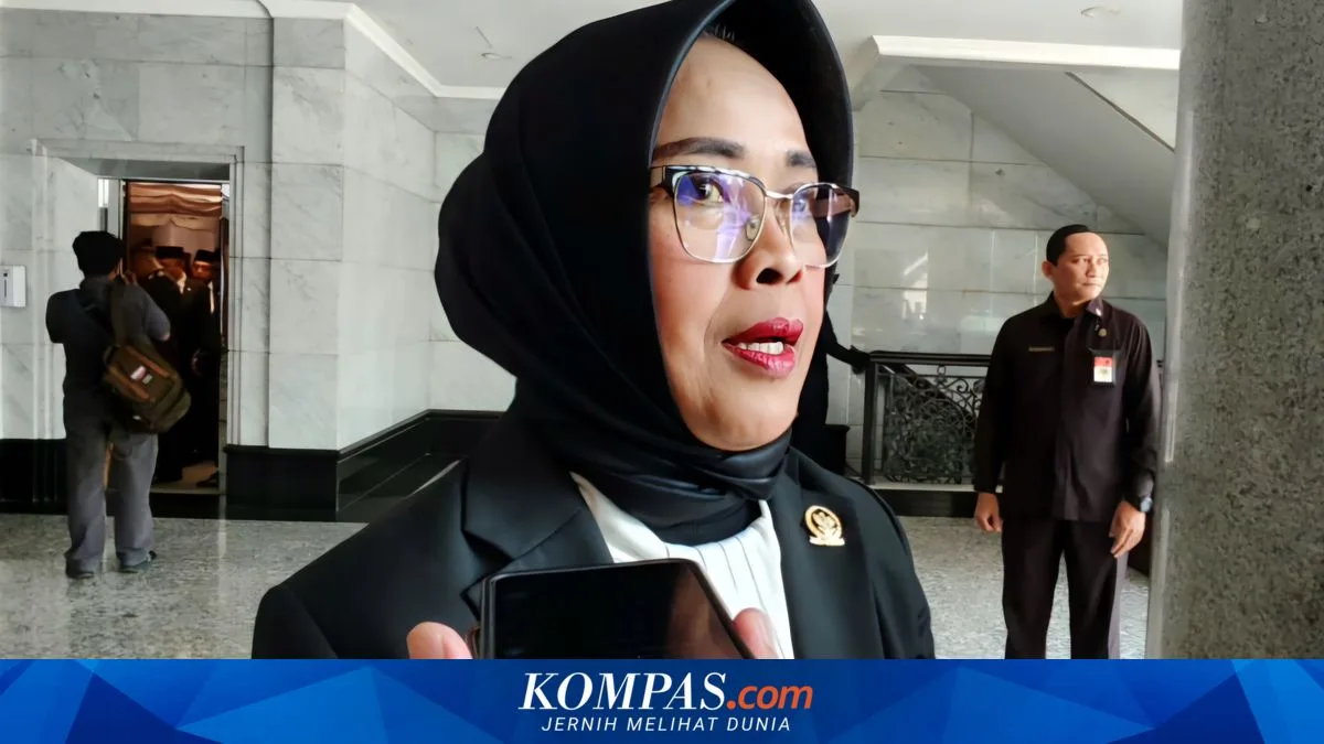 Hakim MK Pertanyakan Gelombang Ijazah Paket C di Sengketa Pilkada