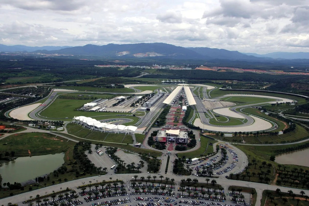 F1 Kembali ke Sepang: Bahrain GP Digelar di Malaysia, Mercedes Bawa Upgrade Besar