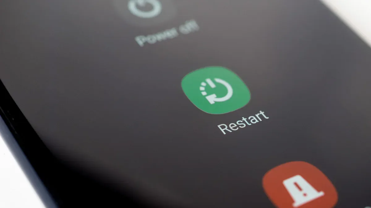 Restart Ponsel: Kunci Rahasia Melindungi Data Pribadi dari Intipan