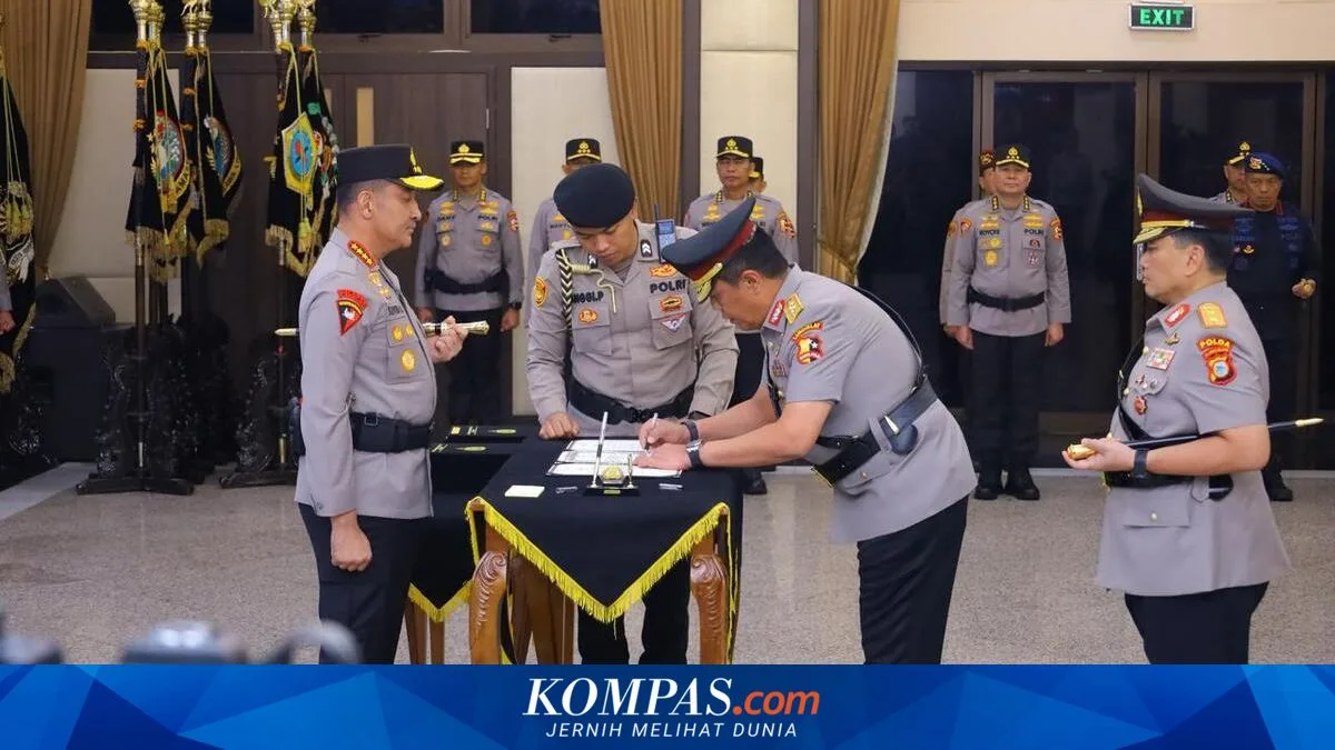Suyudi Ario Seto Overhauls 88 Senior and Mid-Ranking Police Officers in 48 Hours, 19 Regional Police Chiefs Replaced