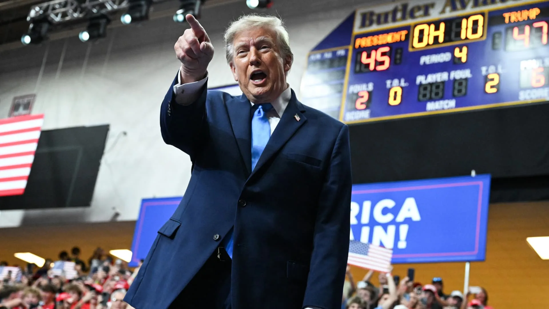 Trump Ancam Setop Bantuan Federal untuk Ohio jika Demokrat Menang