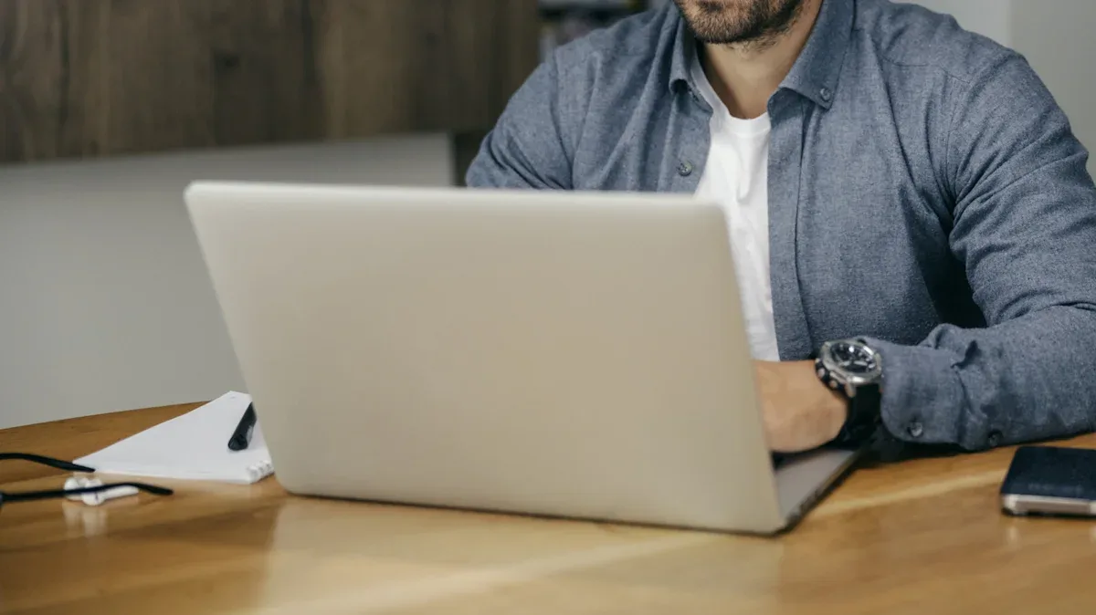 5 Laptop Baru Siap Rilis Akhir 2026: Pilihan Menarik Sebelum Anda Belanja