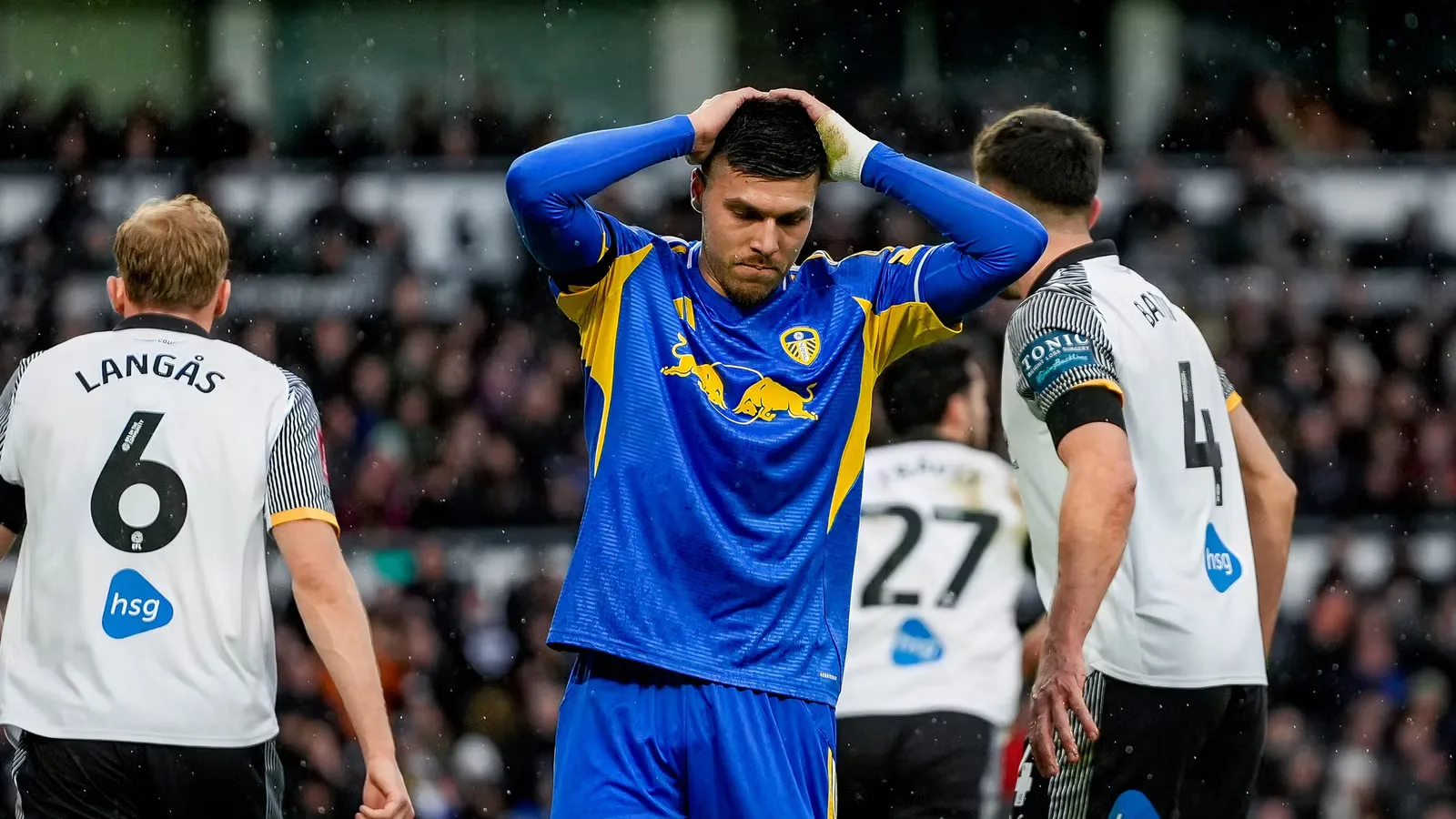 51 Laga Tanpa Gol: Ilia Gruev, Bayangan Piroe yang Mengancam Leeds