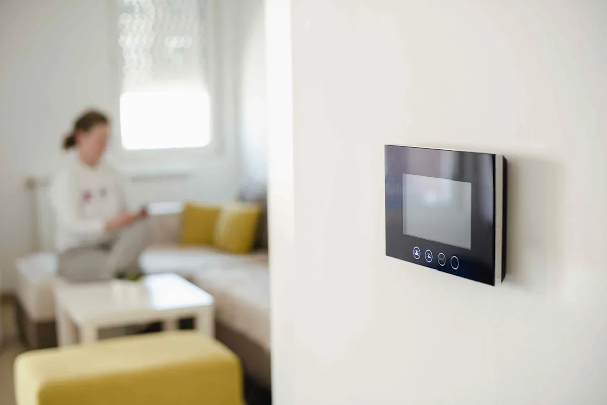 Smart Thermostat Tak Selalu Cocok: Cek Kabel C-Wire Sebelum Membeli