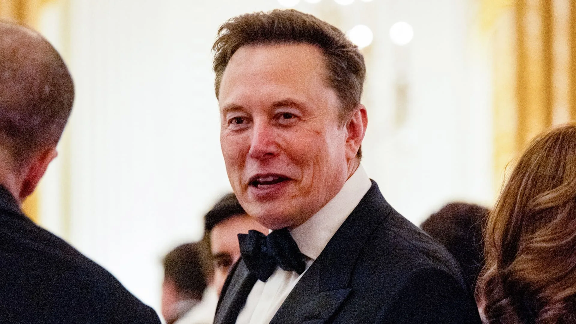 Saham SpaceX Cetak Rekor, Musk Kembali Menjadi Triliuner Pertama Dunia