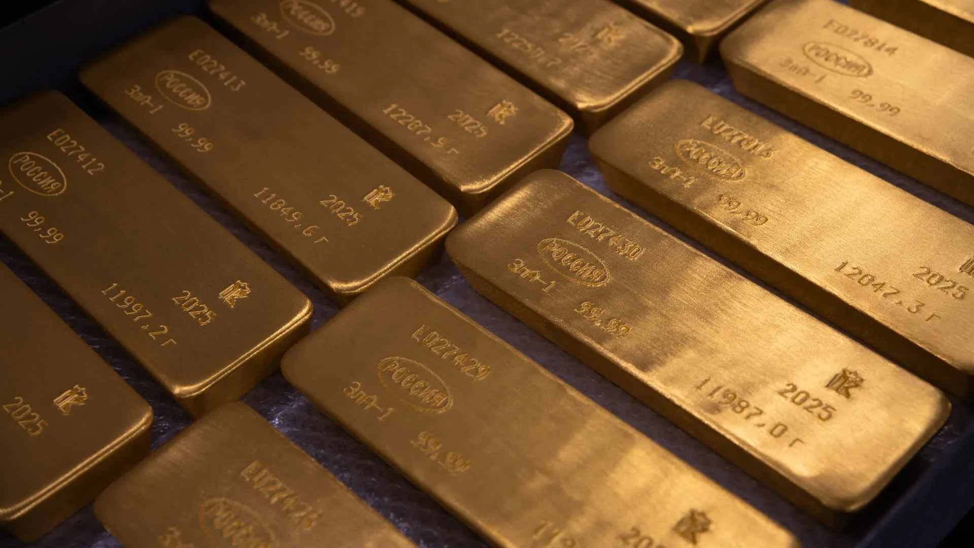 Hong Kong Kebanjiran Emas Rusia, Sanksi Barat Ubah Peta Perdagangan Logam Mulia