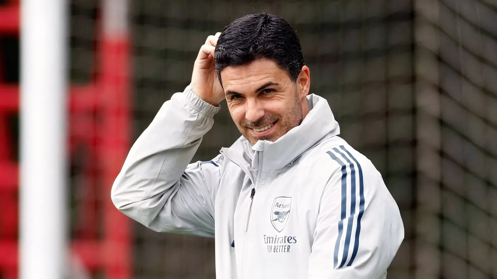 Arsenal Dapat Angin Segar: Mosquera Siap Hadapi Leeds, Bek Kembali Berlatih