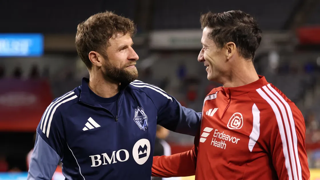 Duel Legenda Bayern di MLS: Lewandowski Menang, Müller Tetap di Puncak