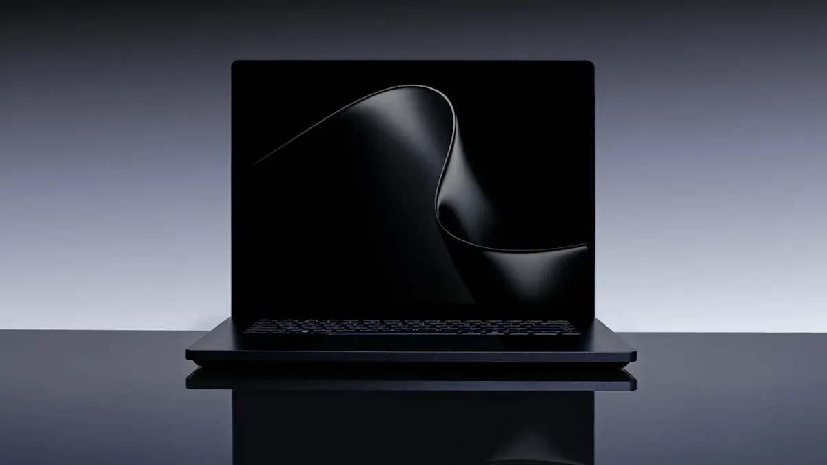 Microsoft dan NVIDIA Hadirkan Surface Laptop Ultra Bertenaga AI, Tantang Dominasi MacBook Pro