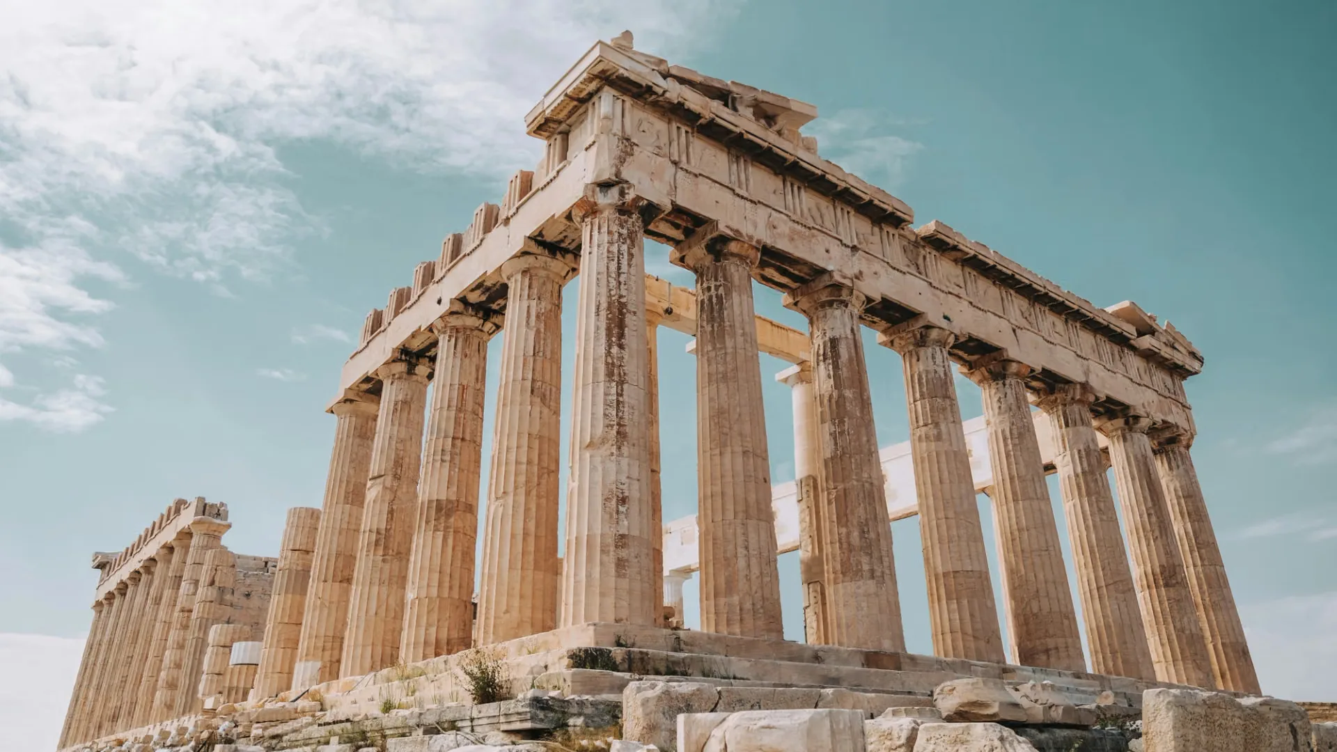 Greece Siapkan Pajak 10% atas Keuntungan Kripto, Tarif Terendah di Uni Eropa
