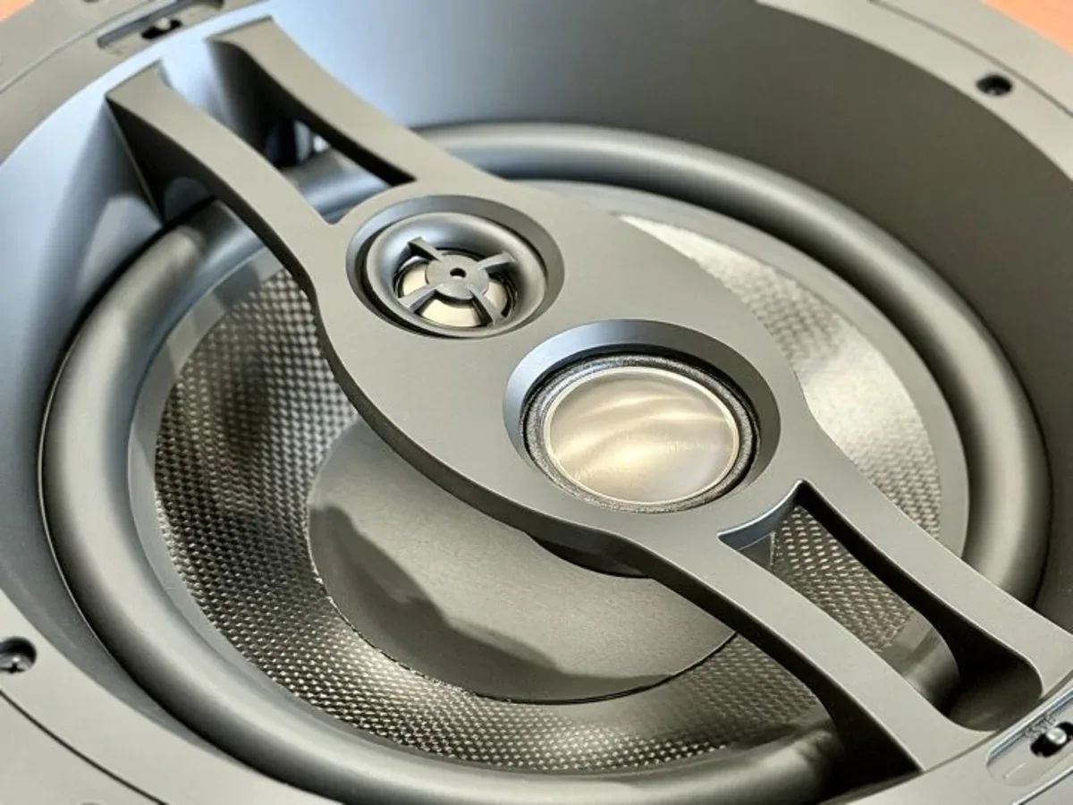 OSD Audio Black R103: Speaker Plafon 10 Inci yang Menantang Definisi Audio Custom