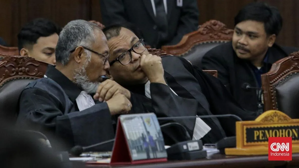 Denny Indrayana Ragukan DPR Proses Pemakzulan Gibran: Koalisi Oversize dan Reses Jadi Penghalang