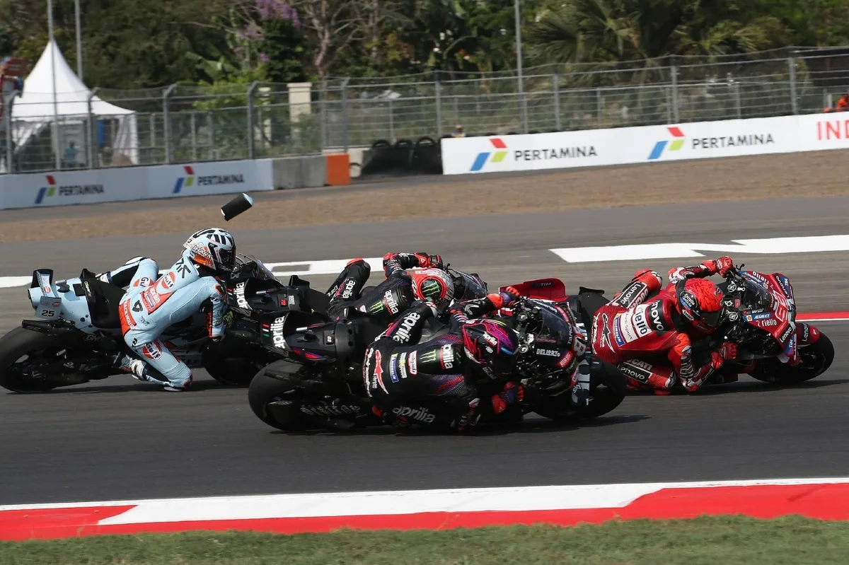 Jorge Martin Kehilangan Kemenangan Sprint MotoGP Indonesia Akibat Tekanan Ban, Marc Marquez Rebut Puncak Klasemen