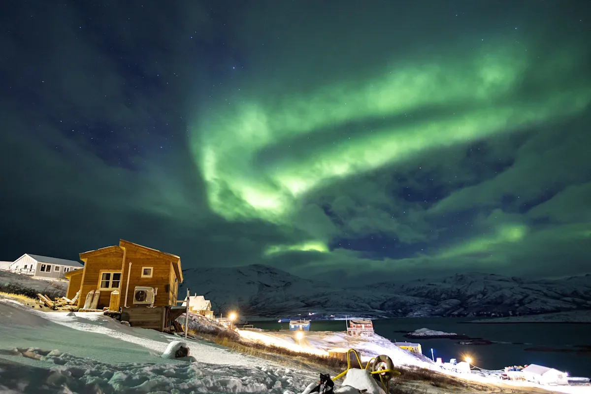 Badai Geomagnetik G2 Hantam Bumi Akhir Pekan Ini, Aurora Borealis Terlihat Hingga Idaho