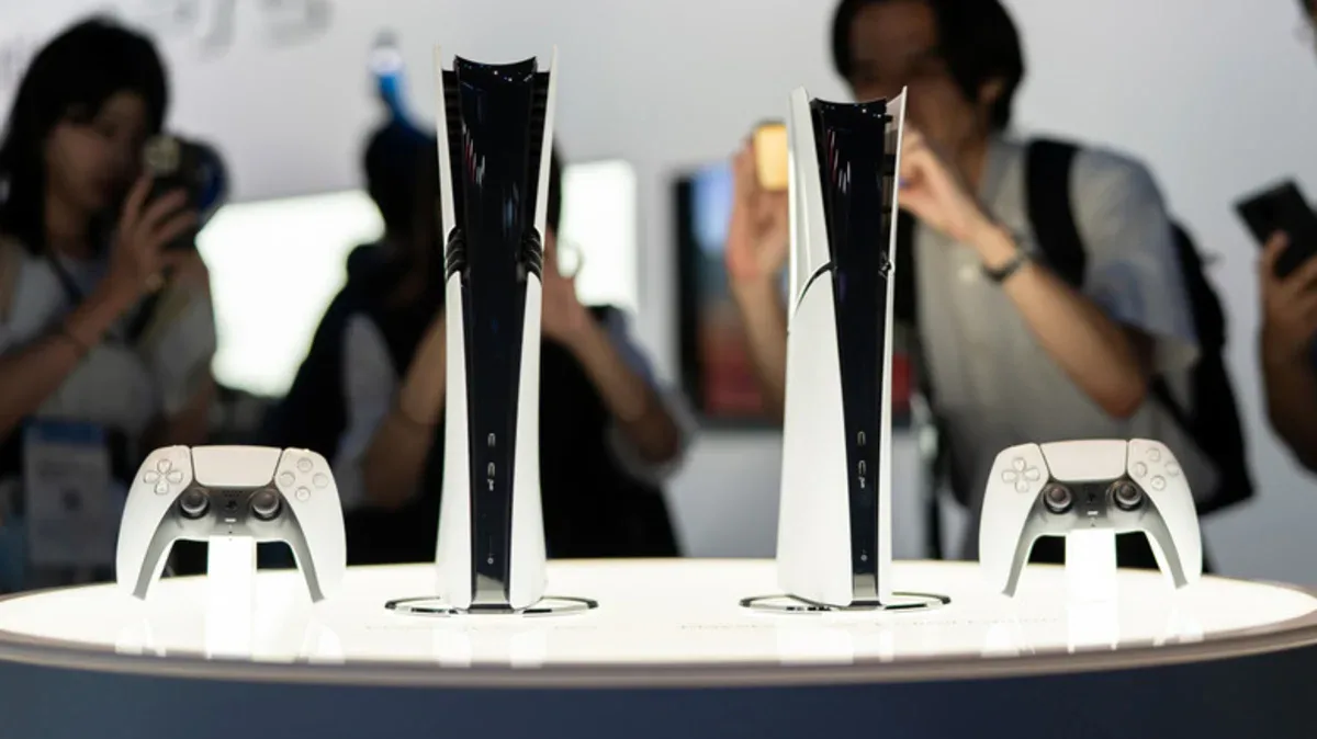 Sony Hapus Disc Drive dan Stand Vertikal di PS5 Pro: Strategi 'Pilihan' atau Akal-akalan Harga?