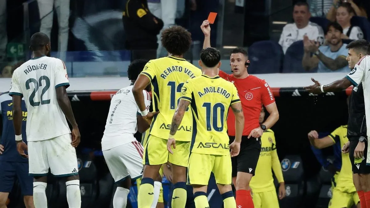 Vinicius Minta Maaf usai Kartu Merah, tapi Balik Menyindir Wasit: 'Memalukan'