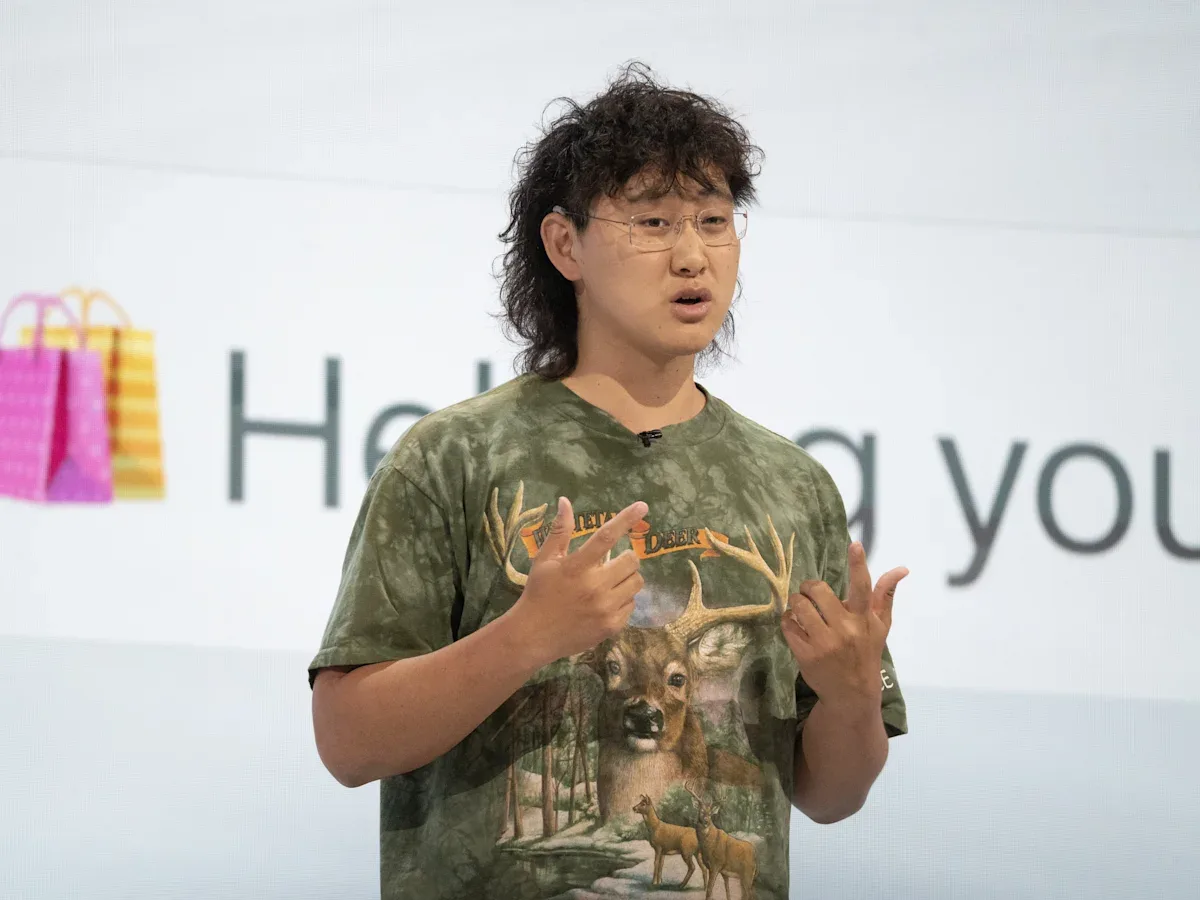 Alexandr Wang dan Strategi Meme: Cara Tak Biasa Meta Merebut Pasar AI Dunia