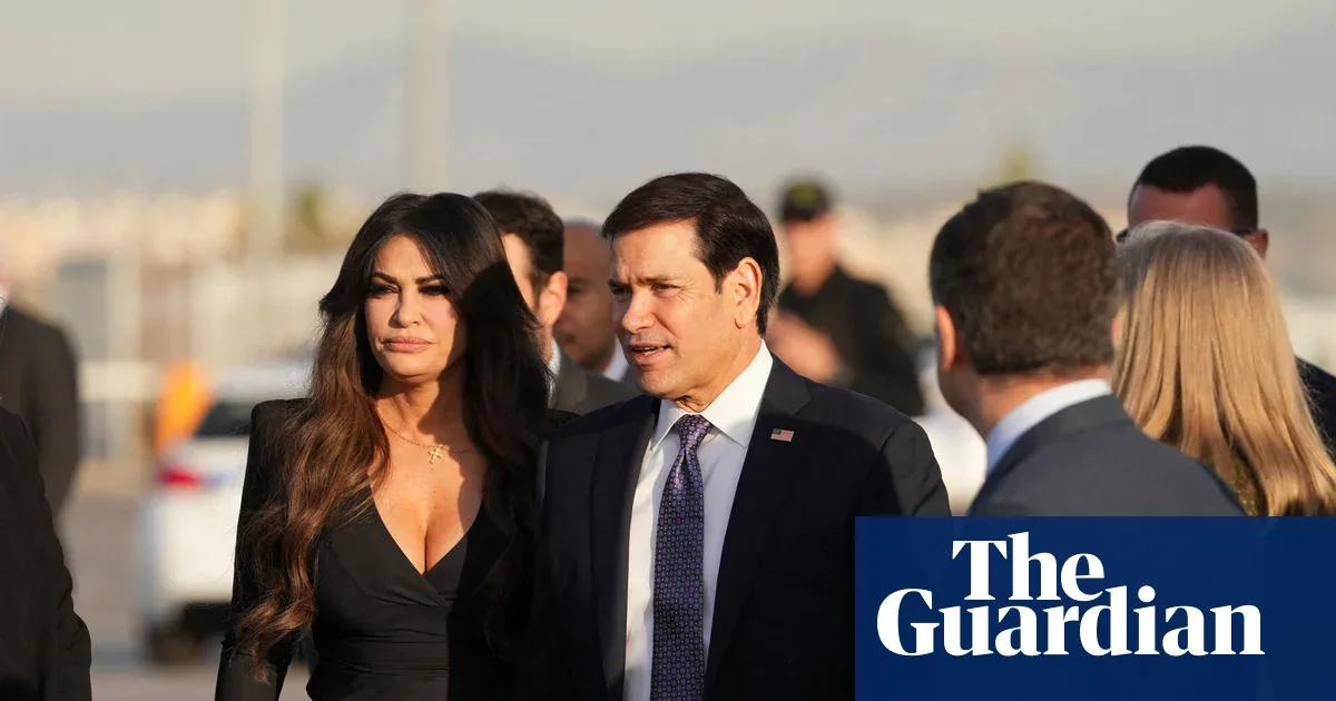 Trump dan Rubio Pertimbangkan Pemecatan Dubes AS untuk Yunani Kimberly Guilfoyle
