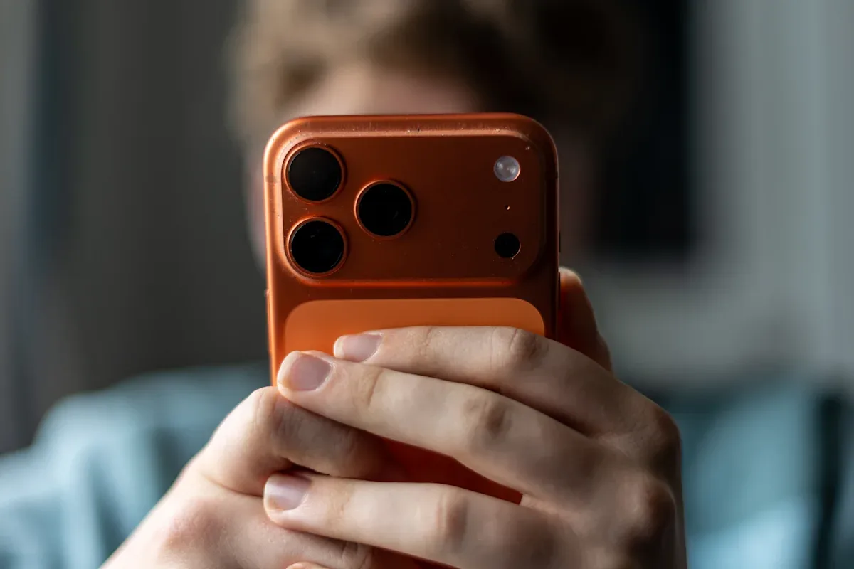 Survei AT&T: Gen Z Paling Sensitif soal 'Left on Read', tapi Paling Sabar Menunggu Layanan Pelanggan
