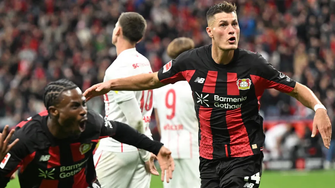 Schick Sets Record as Leverkusen Beat Freiburg 2-1