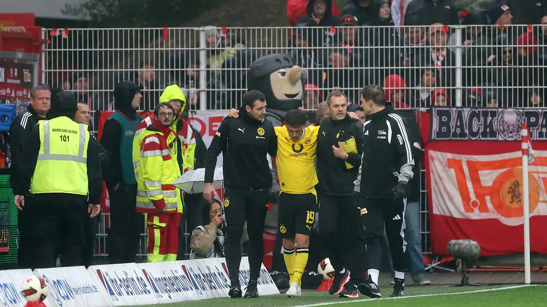 Dortmund Bernapas Lega: Cedera Karetsas Tak Separah yang Dikhawatirkan
