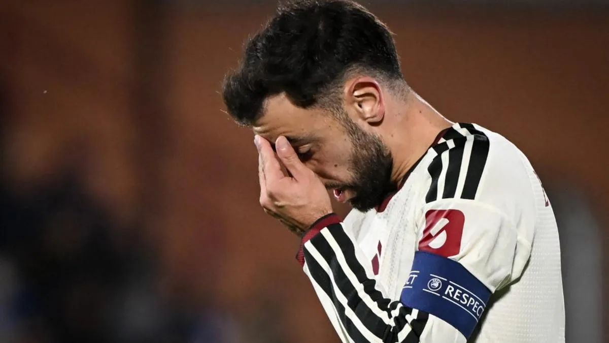 Bruno Fernandes Persoalkan Taktik Carrick, MU Terpuruk di Liga Champions
