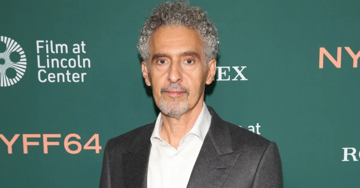 John Turturro Nyaris Menjadi Copet demi Peran Baru, Ungkap Metode Latihan