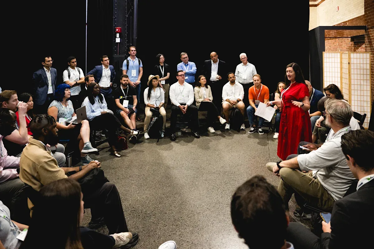 TechCrunch Founder Summit 2026: Agenda Roundtable untuk Startup yang Sedang Berjuang di Pasar Sulit