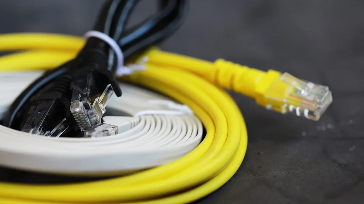 Mengapa Kabel Ethernet Memilin Kawat? Ilmu di Balik Koneksi Internet Stabil