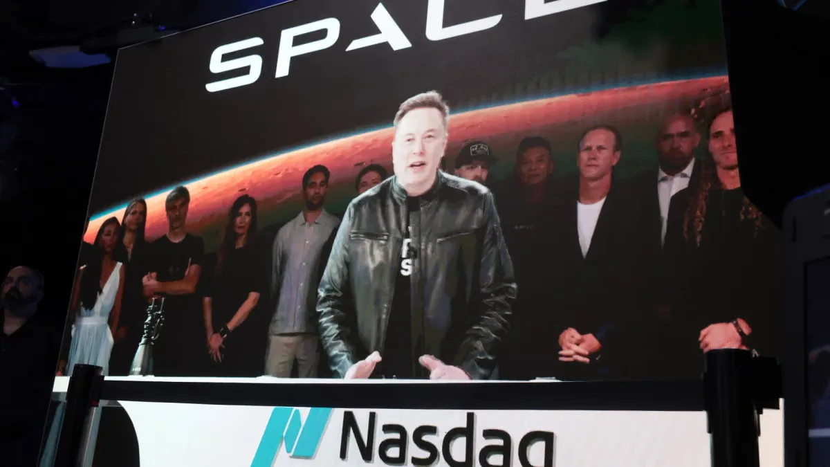 SpaceX Pinjam Rp650 Triliun untuk Chip AI, Musk Peringatkan 200 Neocloud Bangkrut