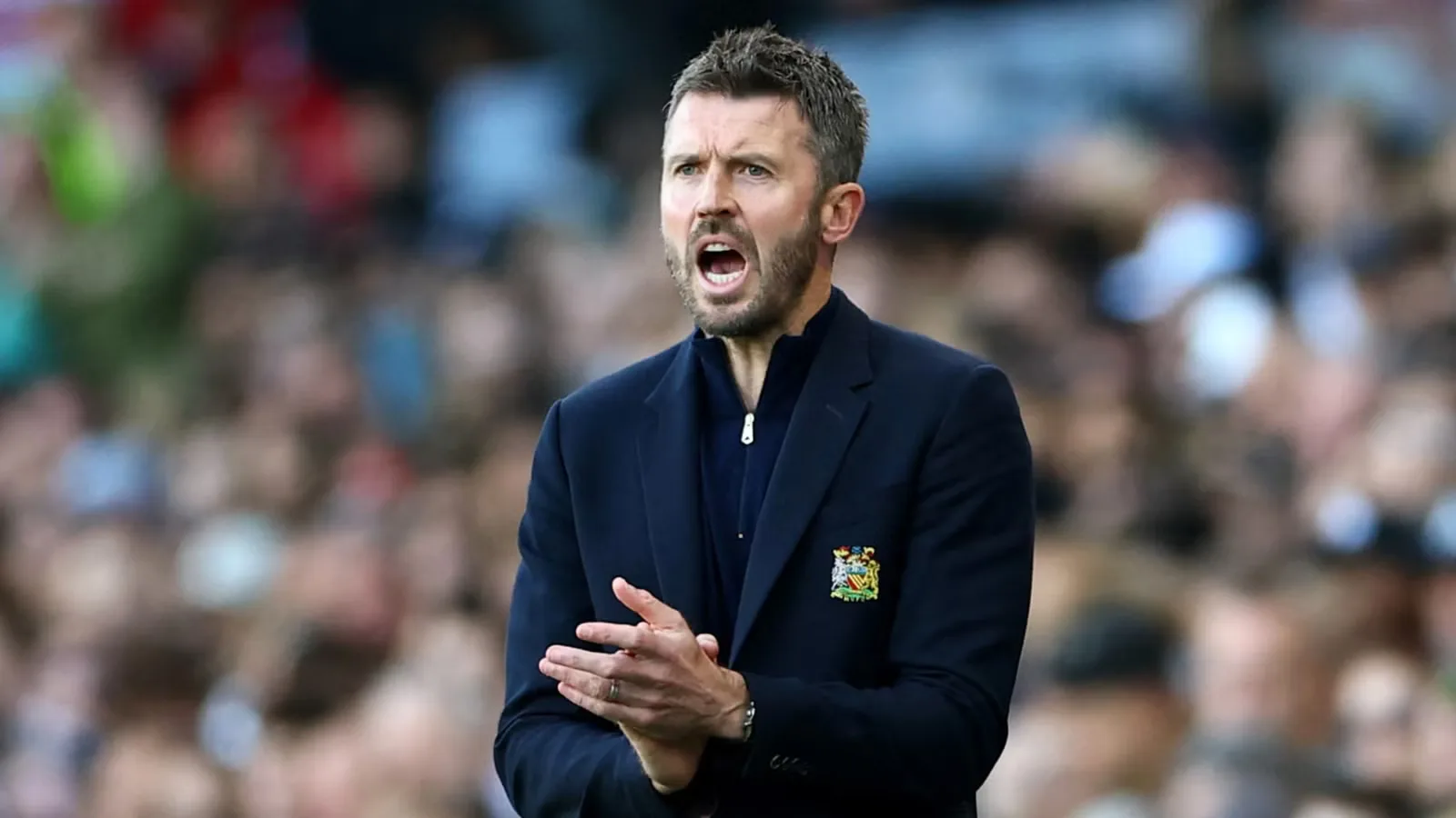 Manchester United on the Brink of Turmoil: Carrick Hangs On, Fabregas Name Gains Ground Behind the Scenes