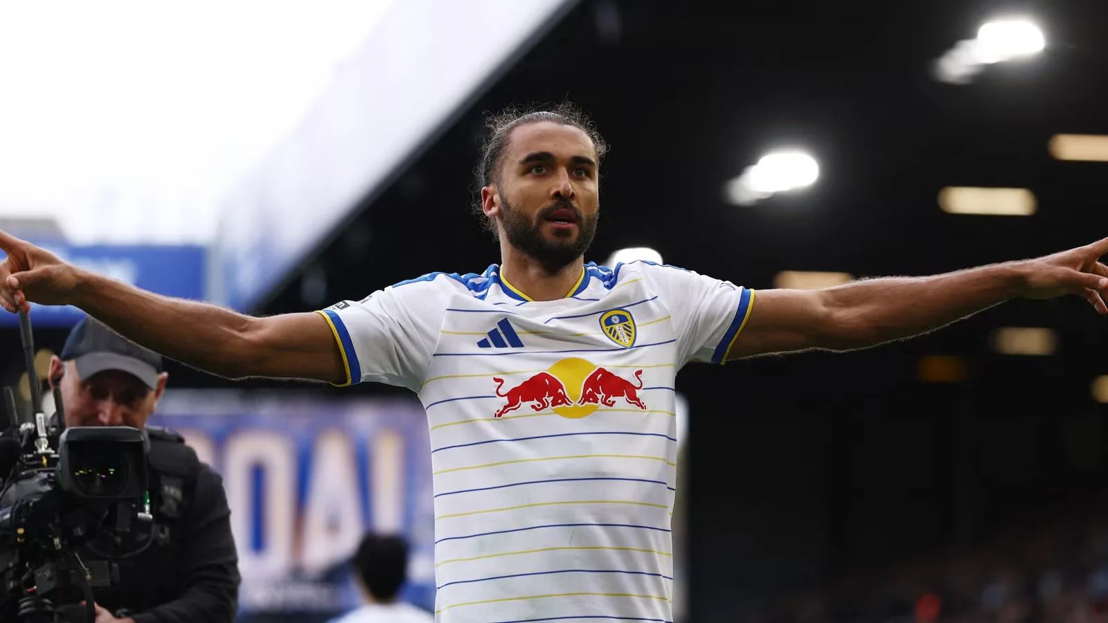 Trafford Lebih Berharga dari Calvert-Lewin, Leeds Panen Untung